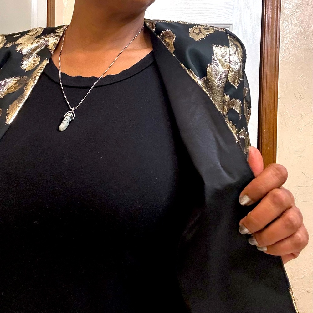 David Rose Vtg Black and Gold Floral Blazer Sm - Picture 9 of 15